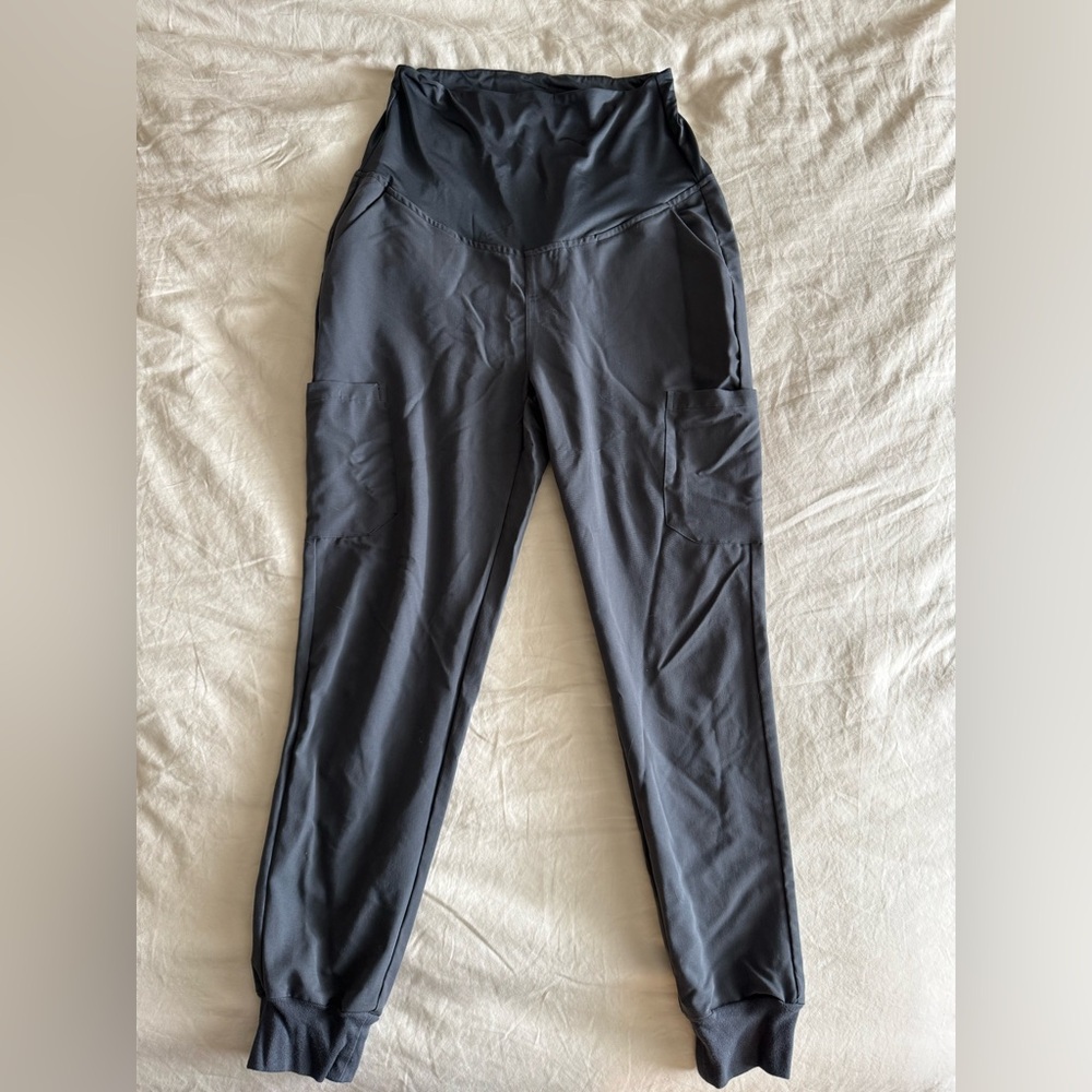 Gray Mandala Maternity Scrub Jogger Bottoms
